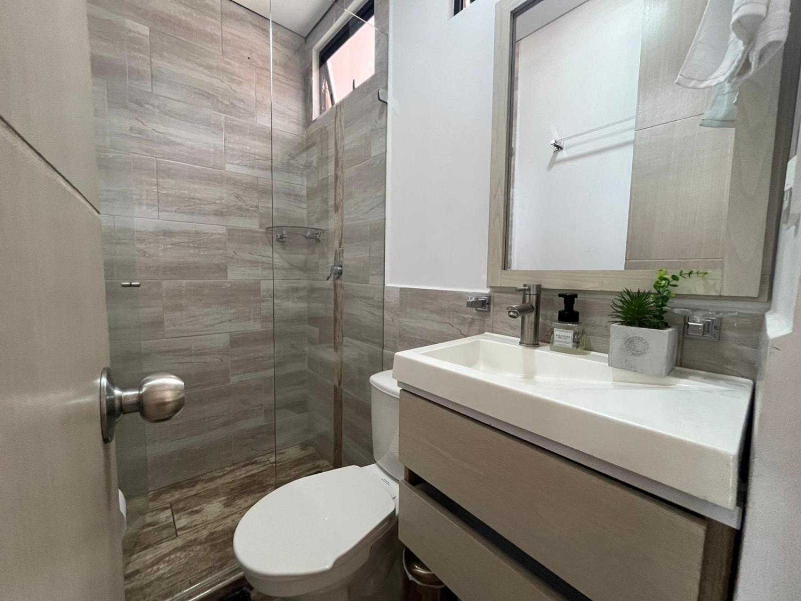 Levits Apartment Меделин Екстериор снимка