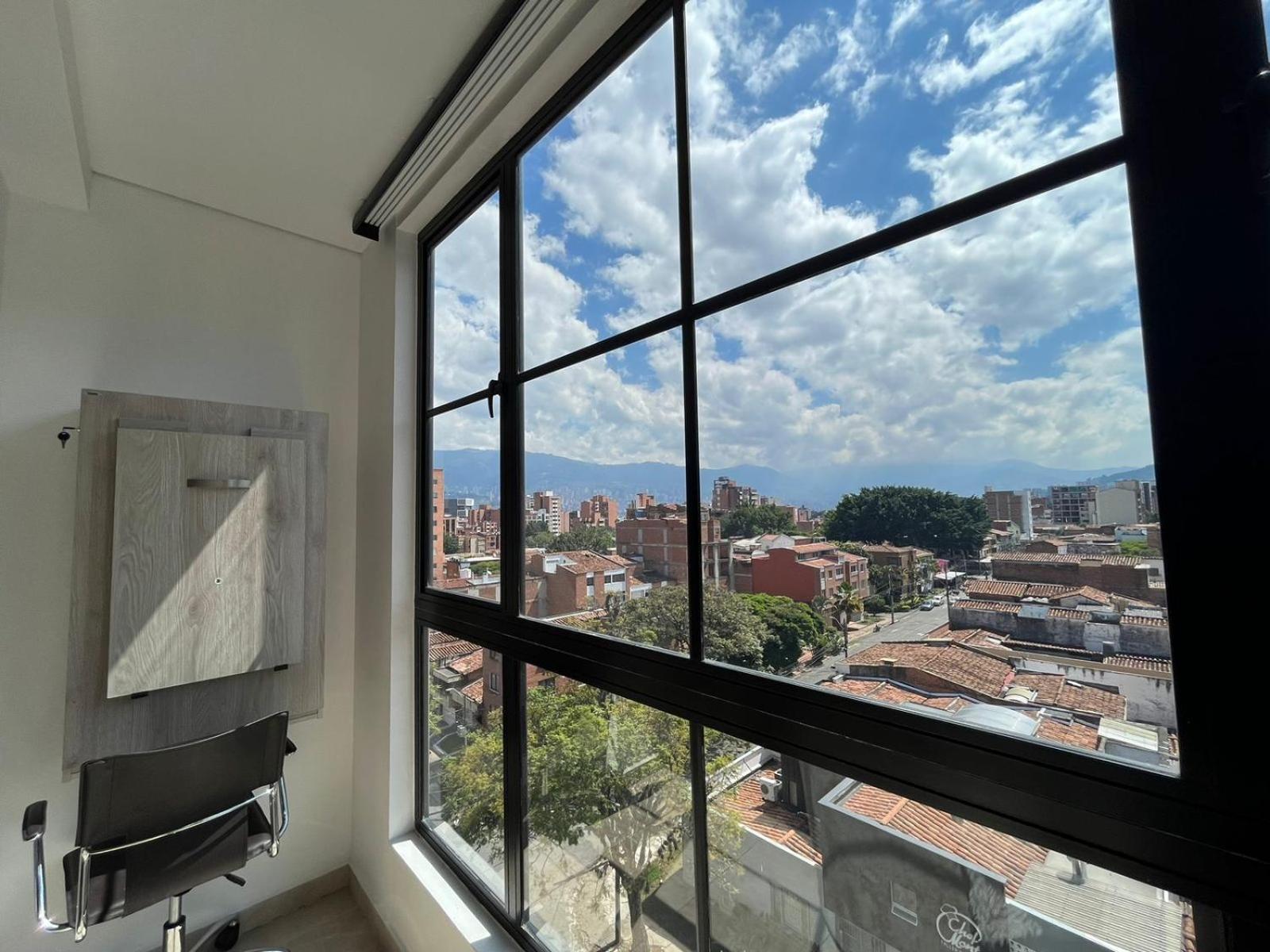 Levits Apartment Меделин Екстериор снимка