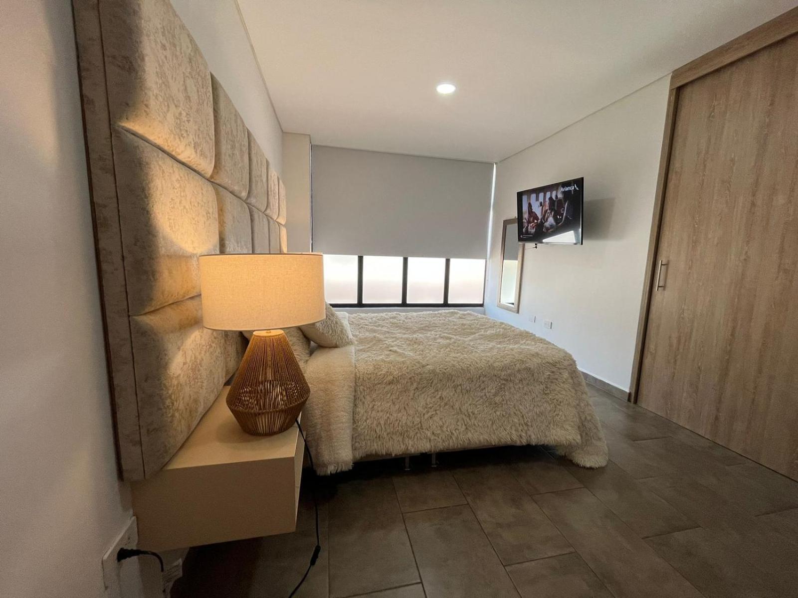 Levits Apartment Меделин Екстериор снимка