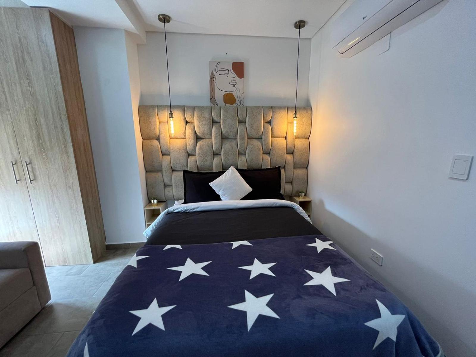 Levits Apartment Меделин Екстериор снимка