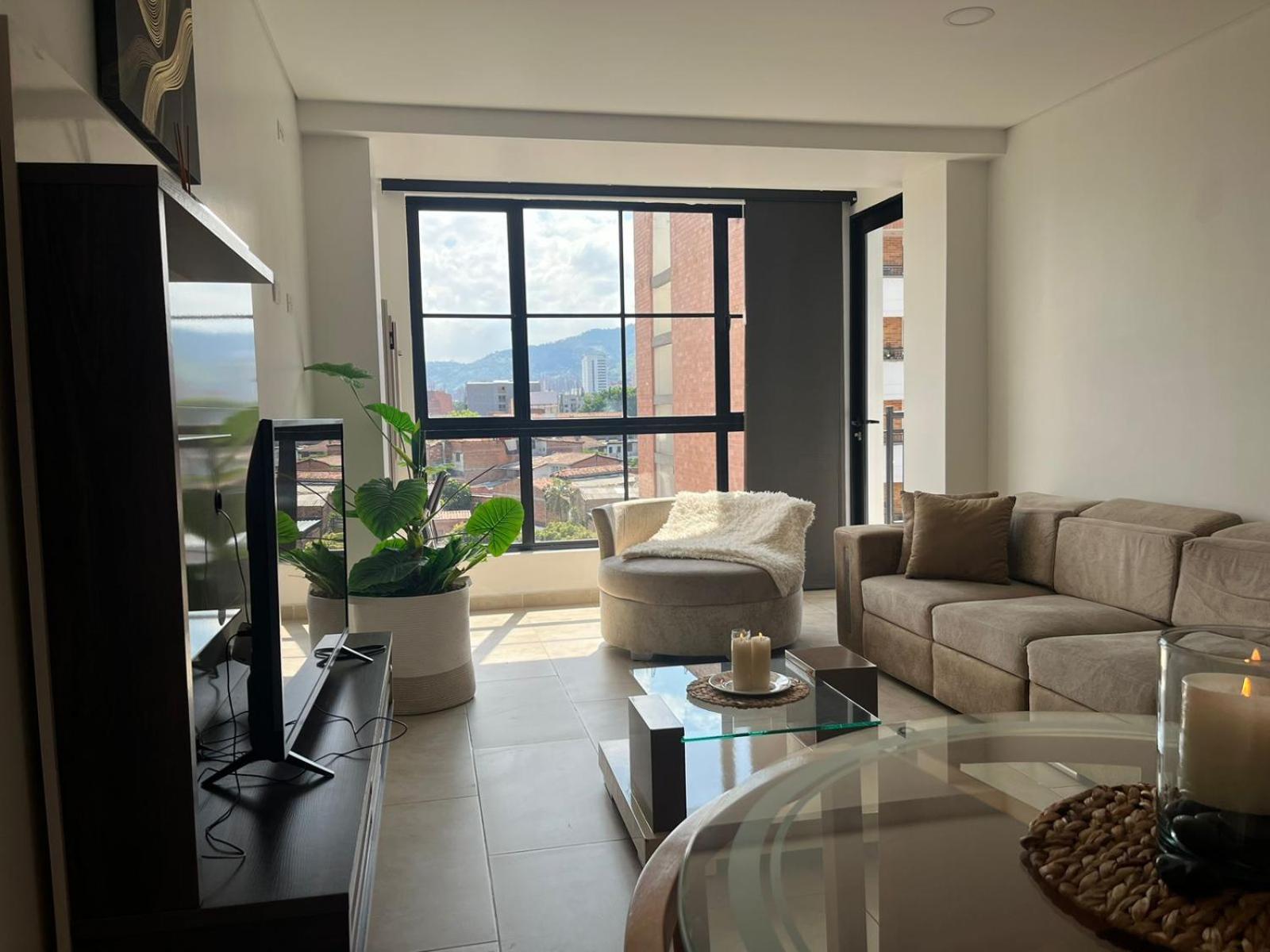 Levits Apartment Меделин Екстериор снимка