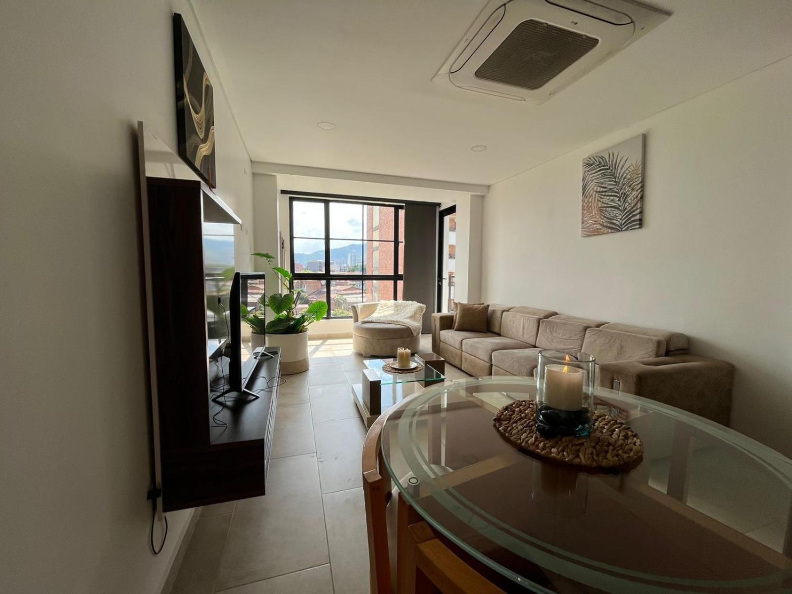Levits Apartment Меделин Екстериор снимка